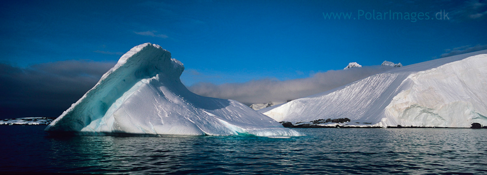 View from west of Hovgaard Island (2)