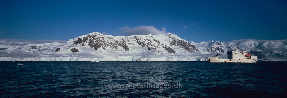 Wilhelmina Bay