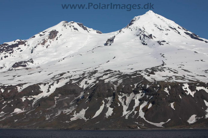 Beerenberg_from_NW_Jan_Mayen_MG_3545