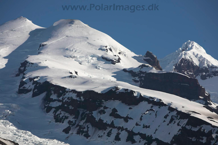 Beerenberg_from_NW_Jan_Mayen_MG_3583